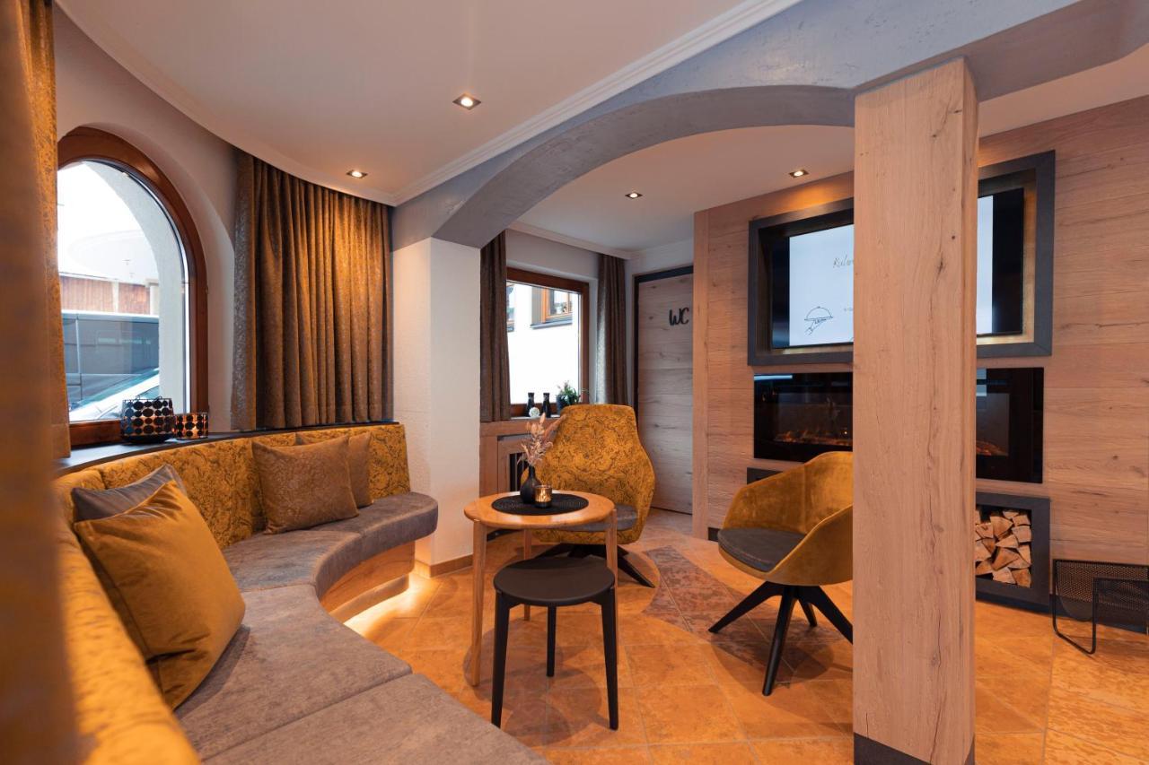 Victoria Hotel 3*